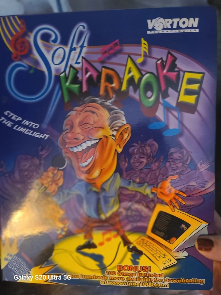 SOFT KARAOKE Entertainment Microphone And Cd-Rom 1998 Vorton Technologies - Image 1 of 1