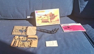 Lesney Matchbox Panzer III PK-74 1973 kit modelo tanque del ejército 1-76 nuevo caja abierta - Imagen 1 de 13