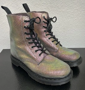 Dr. Martens Pascal Stiefel schillernd Schlange US Damengröße 7 rosa schimmernd Reptil - Bild 1 von 12