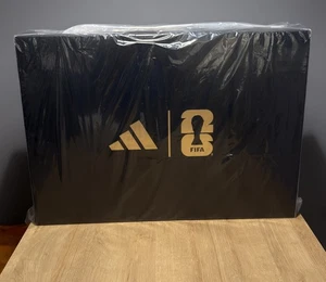 ADIDAS WORLD CUP HISTORICAL MINI SOCCER BALL SET FIFA WORD CUP 2026 ⚽️ In Hand  - Bild 1 von 4