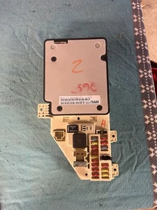 Dodge Stratus BCM 2003-2006 carrocería módulo de control caja de fusibles P04602379AM OEM - Imagen 1 de 4