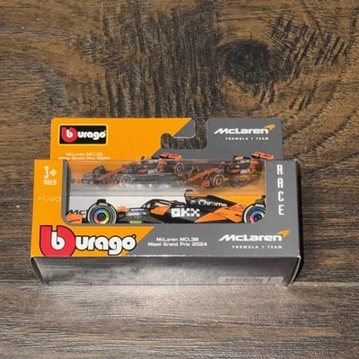 Oscar Piastri #81 McLaren Bburago 1:43 F1 2025 MCL38 Miami Grand Prix Model Car - Image 1 of 4