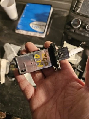 Sensor de flujo de aire másico Mercury Grand Marquis 2007 usado Foto 1 de 2