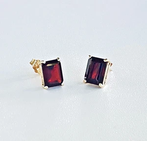14K Gold Ruby Stud Earrings Vintage Emerald Cut 6x4mm Deep Red Natural 1985 - Picture 1 of 10