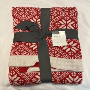 Throw Blanket Red Festive New With Tags 50” X 60” Acrylic - Picture 1 of 5