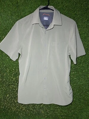 Merrell Shirt Mens Small Short Sleeve Button Front Lightweight Pocket Green - Image 1 of 4