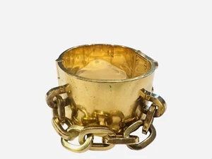 Brazalete ancho LOUIS VUITTON Lock Me Manchette de metal dorado - Imagen 1 de 5