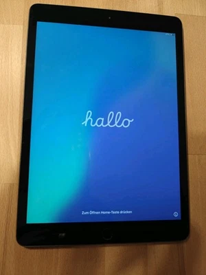Apple iPad 8. Gen 32GB, Wi-Fi, 10,2 Zoll - Space Grau - Bild 1 von 4