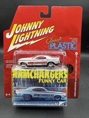 Johnny Lightning Classic Plastic #7 Ramchargers 1970 Challenger Funny Car 2005 Foto 1 de 4