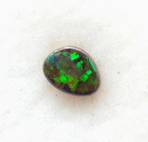 Australian Boulder Opal Solid Natural Opal Blue Green 6.6x5x2.3mm .5ct 11616 - Picture 1 of 5