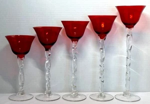 Juego de 5 Candelabros Votivos Rojo Rubí Vidrio Soplado a Mano con Tallos Espirales Transparentes - Imagen 1 de 7