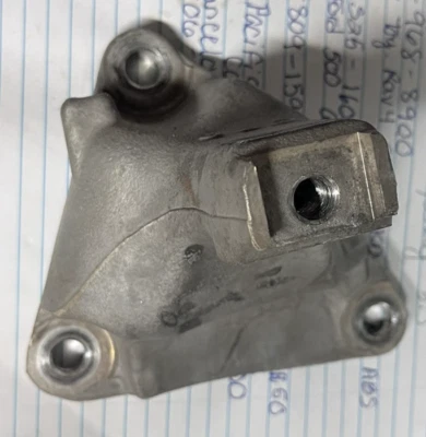 2014 Honda Odyssey OEM Engine Mount Upper Bracket Assembly 30TA1--S1 - Image 1 of 4