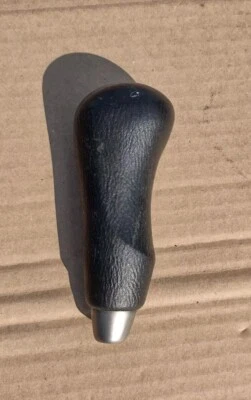 2003-2008 SUBARU FORESTER SHIFT KNOB LEATHER AUTOMATIC OEM BLACK 03 04 05 06 07 - Image 1 of 3