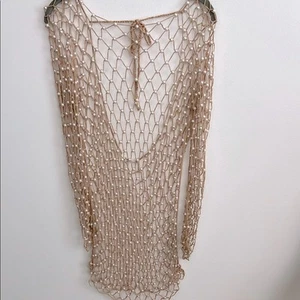 $135 VESTIDO DE ENCUBRIMIENTO REVOLVE TULAROSA algodón cuerda y perlas xs - Imagen 1 de 10