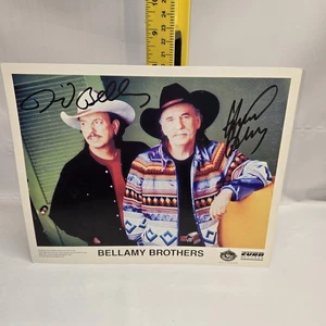 FOTO 8x10 firmada por los hermanos Bellamy autografiada - firmada con Sharpie - Imagen 1 de 2