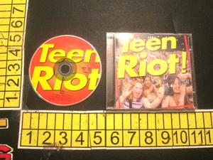Teen Riot! (CD) - Imagen 1 de 4