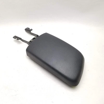 Toyota Yaris 2006-2011 sedán 06 07 08 09 10 11 consola central tapa reposabrazos  Foto 1 de 4