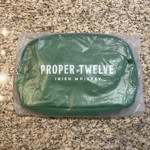 Proper No. Zwölf Irish Whiskey grüne Bauchtasche Taschen Reißverschluss McGregor - Bild 1 von 2