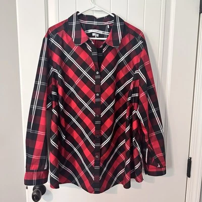 Camisa Foxcroft Botón Frontal Top Cuadros Libre de Arrugas Roja Ajuste a Cuadros Usada en Excelente Condición Foto 1 de 4