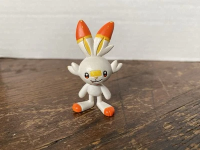 Mini Figura Colección Scorbunny Monster TOMY Nintendo Japón Foto 1 de 4