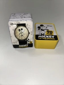 NUEVO EN CAJA Reloj Conmemorativo Disney Mickey Mouse 90 Aniversario NUEVO Con Cara 1928 - Imagen 1 de 4