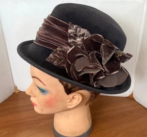 Louise Green Hat Velvet Flowers Leaves Cloche wool felt brown gray - Picture 1 of 6