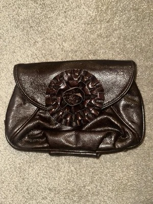 Cartera sin asas Loeffler Randall para Target de cuero sintético marrón Foto 1 de 4