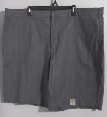 Nuevo-Pantalones Cortos de Verano Gris Carga Cuadros The Foundry Supply Co. Talla 48 para Hombre Foto 1 de 4