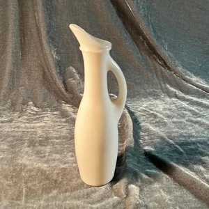 VTG White Pitcher - Picture 1 of 3