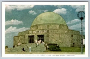Planetario Adler y Museo Astronómico, Chicago, Illinois, postal pre-lino - Imagen 1 de 2