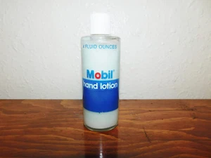 Vintage 4oz Mobil Hand Lotion Bottle Service Station Oil Can  - Picture 1 of 4
