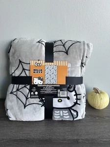 Hello Kitty Halloween Spider Web & Skeleton Gray TWIN Blanket 60”x 90" NEW! - Picture 1 of 8