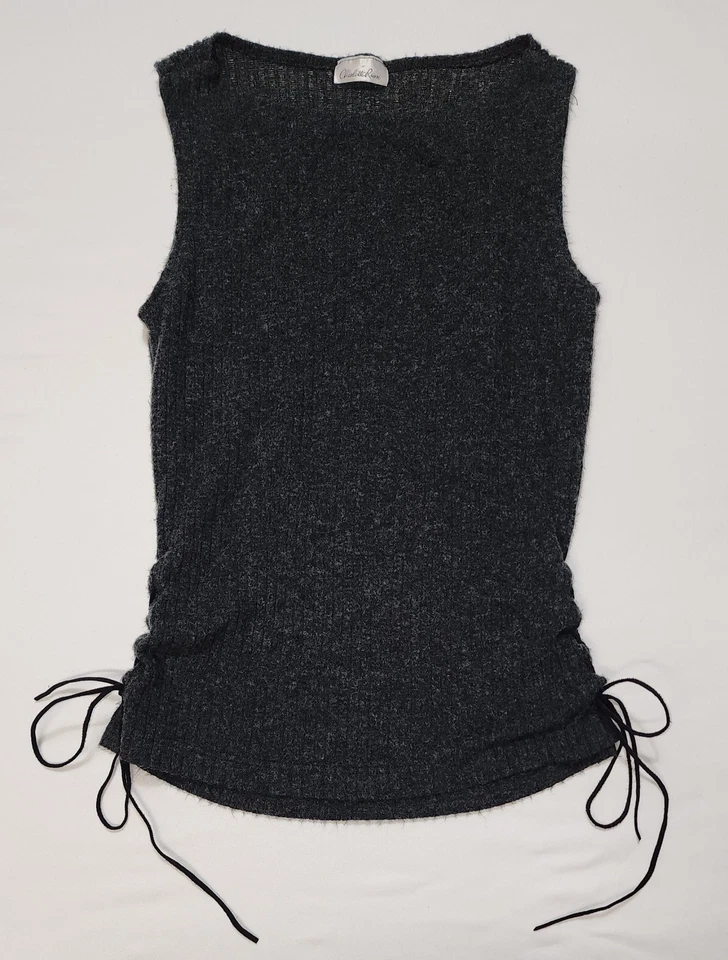 Blusa de malha Charlotte Russe vintage feminina cinza chacoal sem mangas - Imagem 1 de 4