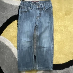 Tommy Hilfiger Toddler Girls Size 4T Denim Revolution Slim Jeans Free Shipping - Picture 1 of 13