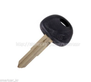 Blanking Key for 1999 2000 2001 2002 2003 2004 2005 2006 2007 Hyundai H-1 Starex - Picture 1 of 1