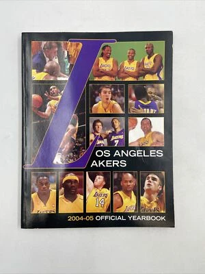 Los Angeles Lakers NBA 2004-2005 Official yearbook Preowned. - Image 1 of 4