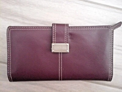 Kenneth Cole Reaction Solid Brown Leather Organizer Clutch Wallet     Size 4x7x1 - Image 1 of 4