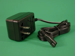 Charging Adapter for Panasonic Clipper Trimmer ER143 & ER145, Dual Voltage - Picture 1 of 1