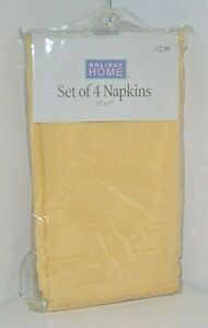 U PICK Mint Green or Yellow NAPKINS Cloth Holiday Home 4 PKS Table Linens Dinner
