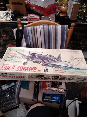 Guillows 1004 1:16 Vought F4U-4 Corsair Aircraft Kit - Image 1 of 4