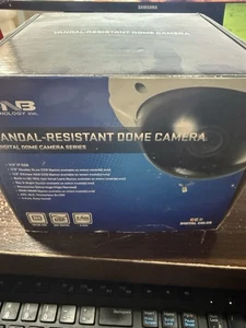 CÁMARA DOMO CNB V60VTS2 RESISTENTE AL VANDALISMO - Imagen 1 de 4