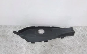 BMW i3 I01 Türleiste hinten rechts 7303704 0.60 Petrol / electricity 28591402 - Bild 1 von 3
