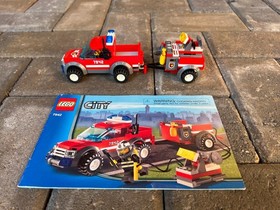 Lego City Off Road Fire Rescue (7942) Complete Set with Instructions