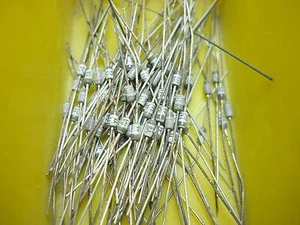 1N958A 7.5 Volt 500mW Diode (QTY 10 ea)M6 - Picture 1 of 1