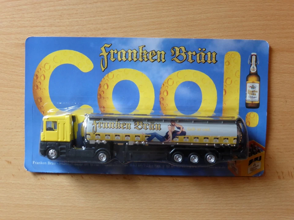 Modelo caminhão cerveja Renault Franken Bräu Tanker MK 3 - Imagem 1 de 1