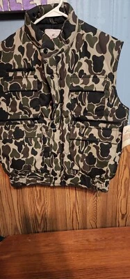 Woodfield Vintage Camo Vest Size Medium NWT  - Image 1 of 4