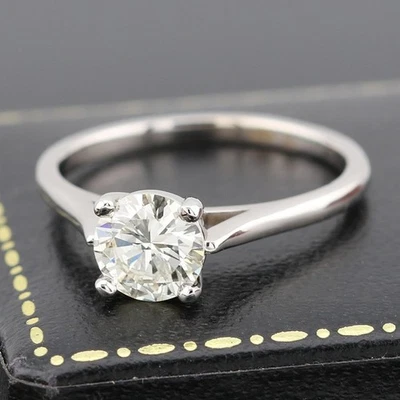 1.05ct Natural Diamond 18ct White Gold Ring - Solitaire Style - Image 1 of 4