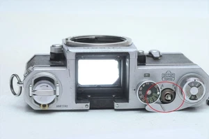 Cuerpo de cámara fotográfica Nikon F SLR solo sin buscador/pantalla - Imagen 1 de 3