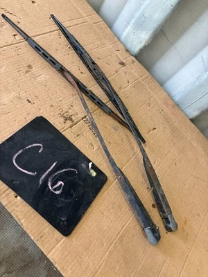 1992 1995 1996 1997 Ford Truck F250 F350 Juego de brazos de limpiaparabrisas OEM Foto 1 de 4