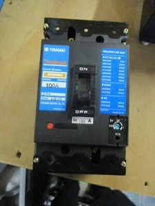 DISYUNTOR DE CIRCUITO TERASAKI TEMPREAK XH125NJ 100 AMP 3 POLOS MCCB - Imagen 1 de 2